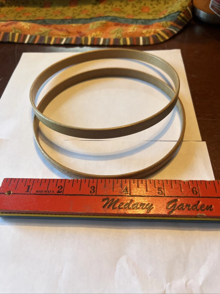 Vintage Duchess 6” Felt Lined wood Embroidery Hoop! - Image 1 of 4