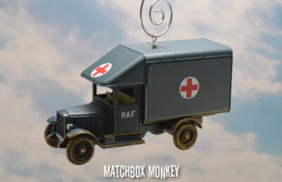 WWII British RAF Morris 11cwt Series Y Ambulance Medic Christmas Ornament War - Image 1 of 4