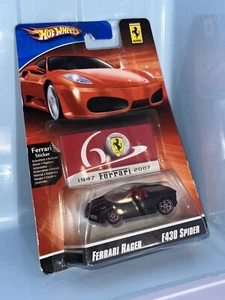 Hot Wheels Ferrari Racer Ferrari F430 Spider Cabrio schwarz/rot - Bild 1 von 2
