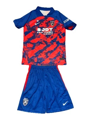 Johor Darul Ta'zim FC Nike Camiseta de Fútbol Pantalones Cortos 23' Home Kit Juvenil Talla Pequeña 28 Foto 1 de 4