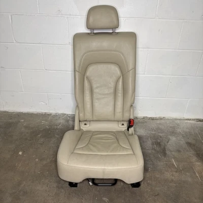 2013-17 AUDI Q5 lado direito do passageiro traseiro direito assento completo bege OEM - Imagem 1 de 4