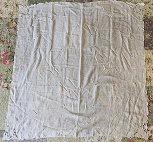Weiße quadratische Vintage 42" x 42" Cutwork Stickerei Tischdecke/Tischauflage - Bild 1 von 9