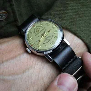 Vintage Men's Watch "Poljot" Mechanical Soviet USSR 1970's Perfect Gift - Picture 1 of 5