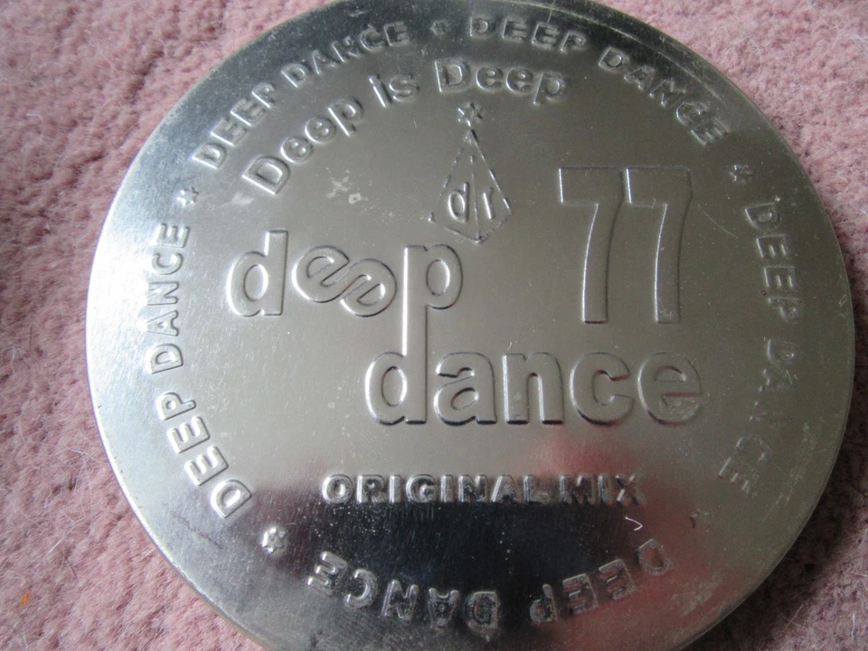 CD Deep Dance Nr. 77 in Metalldose aus Sammlungsauflösung - Bild 1 von 1