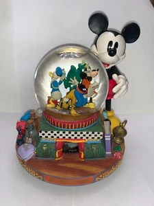 DISNEY MICKEY MOUSE 100 YEARS OF MAGIC LIGHT UP MUSICAL SNOW GLOBE - Picture 1 of 18