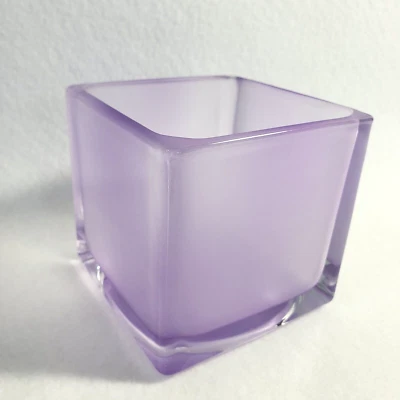Jarrón cuadrado vintage de vidrio lavanda lila candelabro cubo maceta ciruela floral Foto 1 de 4