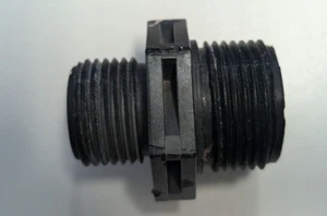 Little Giant Pump 599025 Garden Hose Adaptor - pre owned - Picture 1 of 2