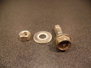 1982 82 HONDA XR100 XR X R 100 SHOCK MOUNTING HARDWARE (A)  - Picture 1 of 7