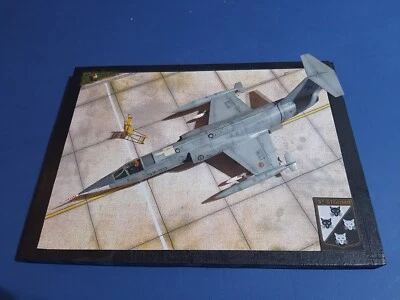 F-104 Starfighter diorama base 1/72 A.M.I. 3° stormo ( cm. 28x21x1 ) - Immagine 1 di 3