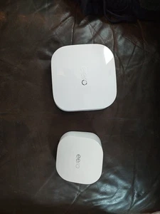 2x Amazon Eero Mesh Wi-Fi Routers – Eero Pro 6E + Eero 6 Lightly Used - Picture 1 of 6