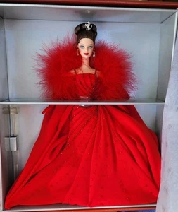 Ferrari Barbie Doll 29608 by Mattel 2000 Edizione Limitata Barbie Usata Nuova - Foto 1 di 10