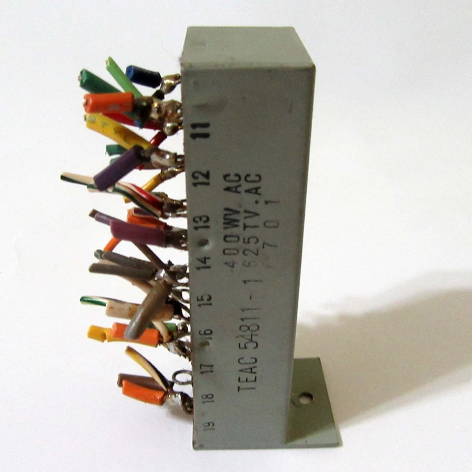 TEAC ® A-4010S Carrete Abierto Tape Deck PARTE - OEM - Módulo Transformador 54811-1 Foto 1 de 1