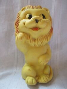 Squeak toy Rubber KAYSAM LION toy 1958 airy squeak 