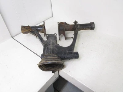 98 Yamaha YFM 600 Grizzly Swingarm 4WV-22110-00-00 #1 1998 - Image 1 of 4