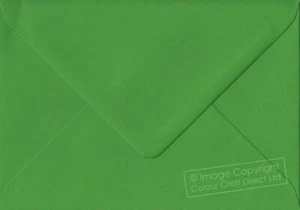 Fern Green 133mm x 184mm (5"x7") 100gsm Gummed Colour Greeting Card Envelopes - Picture 1 of 1