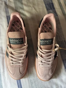 Adidas Spezial Rosas - Imagen 1 de 7