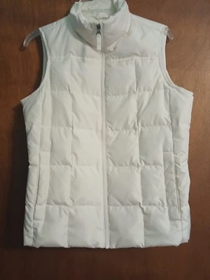 LANDS END White Ladies Vest 80% Down SIZE SP (6-8) EXC. COND Full Zip/SidePocket - Image 1 of 4