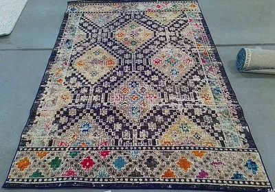 Черный/желтый пятнистый ковер 5 футов 3 дюйма x 7 футов 6 дюймов сзади, сниженная цена 1172778647 MAD418Z-5 - Изображение 1 из 4