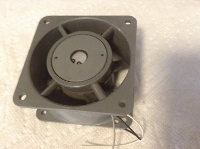 Вентилятор Oriental Motor MR8-B  - Изображение 1 из 4