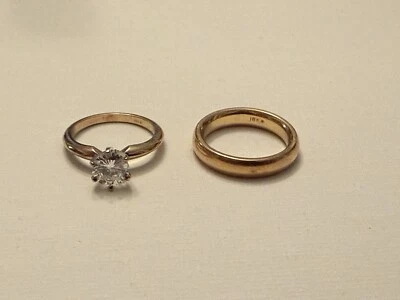 14K Gold Engagement Ring with 1.1 Ct. Diamond & 18K Gold Wedding Band Sz 5.75 - Image 1 of 4