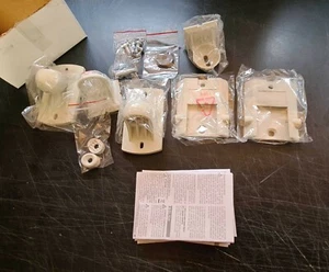 RCF MA7W High Quality Swivel Wall Installation Mount Bracket for Column Speakers - Picture 1 of 3