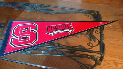 WINCRAFT SPORTS NC STATE WOLFPACK PENNANT Cover