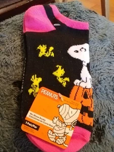 PEANUTS SNOOPY HALLOWEEN NIÑAS/DAMAS CALCETINES ZAPATOS TALLA 4-10 NUEVO CON ETIQUETAS LINDO - Imagen 1 de 8