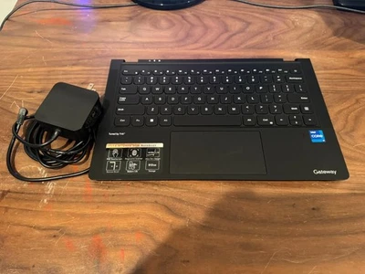 Шлюз ноутбука основание 12-го поколения i7-1255U процессор 2,8 ГГц 8GB Ram 512GB SSD протестирован - Изображение 1 из 4