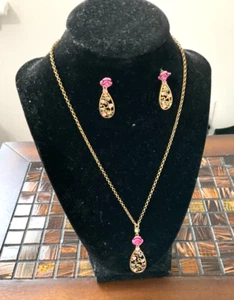 Avon Pink Rose Tropfen Halskette & Ohrring Schmuck mit verschiedenen Farbsteinen - Bild 1 von 5