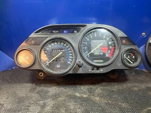 1999 KAWASAKI NINJA ZX1100 SPEEDOMETER TACHOMETER GAUGE KILOMETER (SYBA05) - Picture 1 of 2