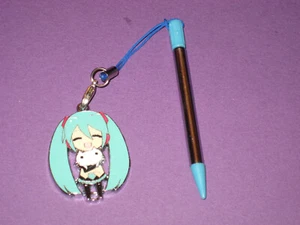 3DS Retractable Stylus with Miku Charm - Stylus & Charm for Nintendo DS System - Picture 1 of 1
