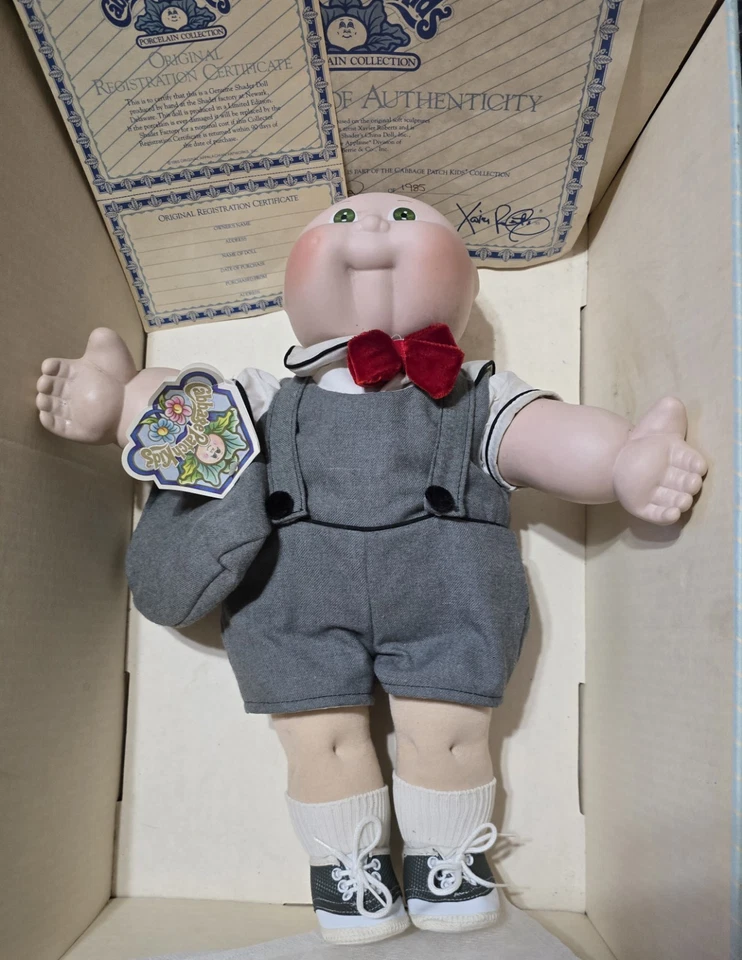 Cabbage Patch Kids 1985, muñeca de porcelana de 16" 'Timothy David' con original Caja y papeles Foto 1 de 4
