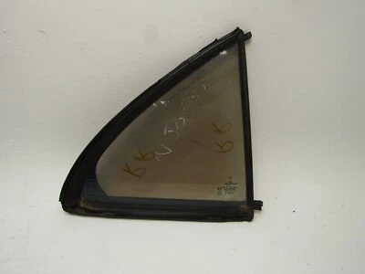 Vent Glass Window C230 2003 2007 Mercedes Benz Sedan Passenger Side Back Door - Image 1 of 4