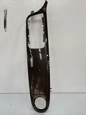 2012 - 2019 VOLKSWAGEN BEETLE PAINEL DISPLAY MOLDURA ACABAMENTO MARROM FABRICANTE DE EQUIPAMENTO ORIGINAL 🔥🔥 - Imagem 1 de 4