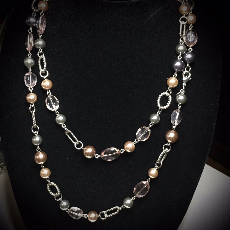 Colar de contas de pérolas falsas Premier - Imagem 1 de 4
