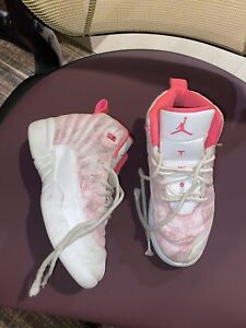 Nike Air Jordan XII size 1Y Women’s Shoes Sneakers White Pink Youth 12 Taxi 1