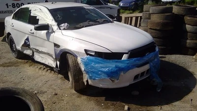 安全带前桶座乘客退刀适用于 13 - 19 TAURUS 11873185 — 第 1/4 张图片