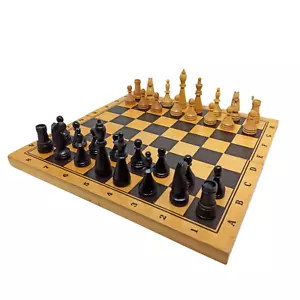 Vintage 1970s German GDR Wooden Chess Set Folding Board 29 х 29 cm. Board Game. - Picture 1 of 13