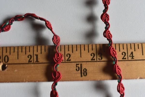 RED ROSETTE DECORATIVE TRIM 1/4 INCH WIDE 2 REMNANT PIECES - Picture 1 of 2