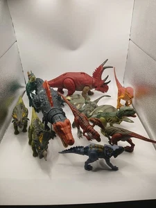 Jurassic Park World Dinosaur Lot Of 11 Figures 90s & Modern Raptors Triceratops - Picture 1 of 4