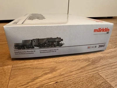 Märklin H0 39047 Dampflokomotive BR 42 Tarnlackierung Mfx Sound neu in OVP  - Bild 1 von 4