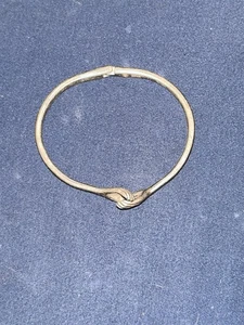 Bracciale argento antico vintage mani chiuse. Bracciale con mani tenute. Raro - Foto 1 di 7