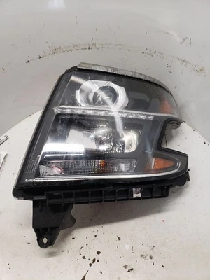 Faro conductor con HID Opt T4F compatible con 15-20 SUBURBAN 1500 1406882 Foto 1 de 4