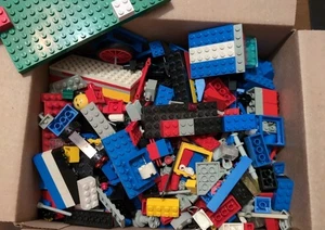 Lego Bulk Lot - 4 Pfund - Original Steine gemischte Stck. 10x8x6 Box - Bild 1 von 2