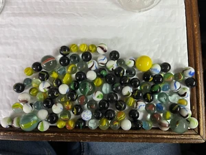 VTG Jar of Vintage Marbles 100+ Glass Marbles in ATLAS E-Z SEAL JAR - Picture 1 of 7
