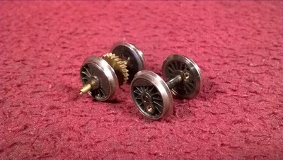 HO RIVAROSSI #98 0-4-0 TANK STEAM ENGINE - WHEEL SET - GOOD BRASS GEAR - Image 1 of 4