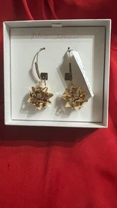 Betsey Johnson “Wrap Me Up” Gold Christmas Mini Bow Design Holiday Earrings NWT - Picture 1 of 20