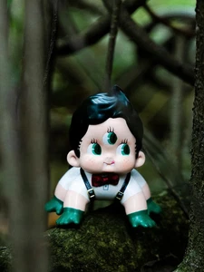 ABAO DEDE x iXTEE Limited Version Collectible Fashion Figure New In Stock - Picture 1 of 7