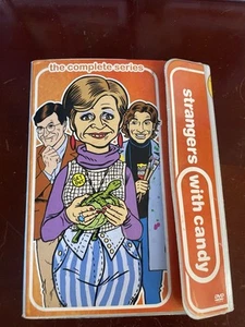 Comedy Central Strangers mit Süßigkeiten komplette Serie DVD 6 Discs - Bild 1 von 7