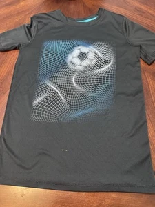 Lot of 6 Boys T-Shirts – Long & Short Sleeve – Graphic Sports & Camo – Size M - Picture 1 of 18